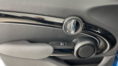 MINI Hatchback 1.5 Cooper Exclusive 5dr Auto Petrol Hatchback